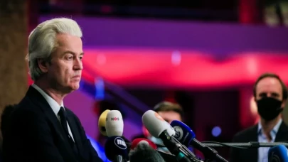 Hollanda'nın sağcı lideri Wilders ”İslam’ın yasaklanması” önerisinde geri adım attı