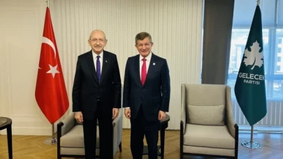 Kemal Kılıçdaroğlu, Ahmet Davutoğlu'nu makamında ziyaret etti