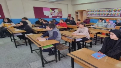 Manisa İtfaiyesi öğrencilerle buluştu