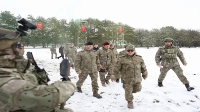 Orgeneral Bayraktaroğlu Bolu 2. Komando Tugayı’nda