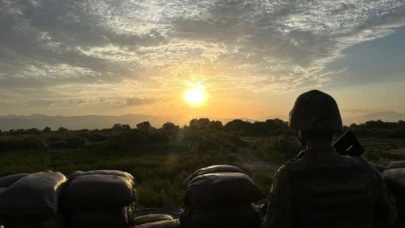 Türkiye'ye girmeye çalışan PKK'lı terörist Suriye sınırında yakalandı