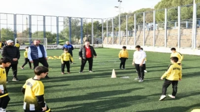 Yaşar Kemal Parkı Çiğli’de törenle açıldı