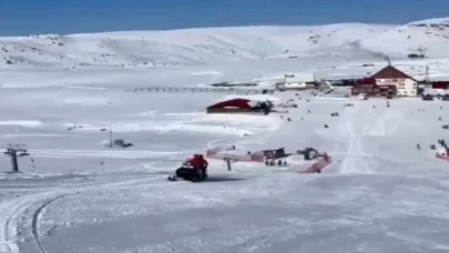 JAK timleri kayakseverlerin güvenliği için sahada