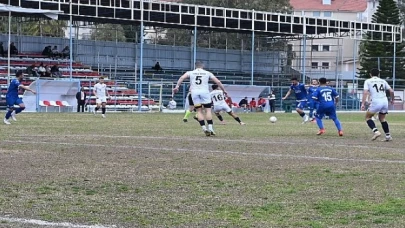 Kemer Belediye Spor evinde beraberlikle yetindi