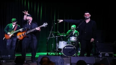 Rock Müziğin Efsaneleri Vefa Konserinde Anıldı