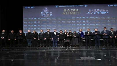 ”Sadık Ahmet” filminin Bursa galasına yoğun ilgi