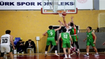 Sakarya Büyükşehir Basketbol farklı kazandı