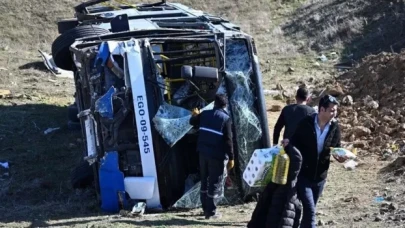 Ankara’da EGO otobüsü devrildi: 16 yaralı, bazılarının durumu ağır