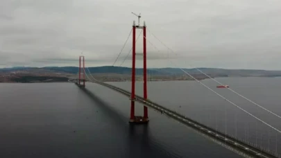 Çanakkale Boğazı bir kez daha gemi trafiğine kapatıldı