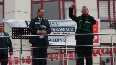 CHP Genel Başkanı Özgür Özel: Emeklinin yalana, sahte vaade karnı tok