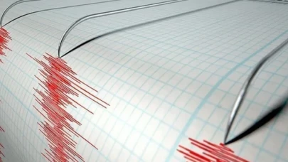 Pasifik'teki ada ülkesi Vanuatu'da 6,4 büyüklüğünde deprem