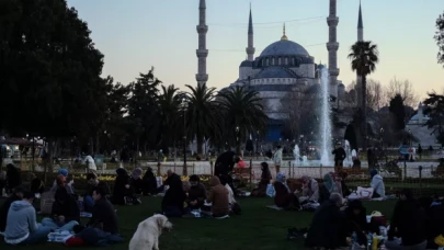 Ramazanın ilk iftarı bugün yapılacak