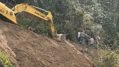 Trabzon'da 3 işçi göçük altında kaldı!