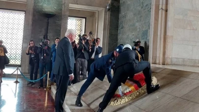 Almanya Cumhurbaşkanı Steinmeier Anıtkabir’i ziyaret etti