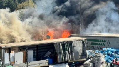 Pendik'te yediemin otoparkında yangın