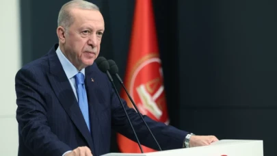 Erdoğan: Türkiye'yi darbe anayasasından kurtarmak bizim için milli bir görevdir