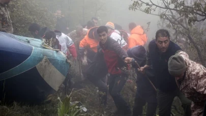 İranlı yetkililerin açıkladığına göre Reisi’nin cesedini İran İHA’ları buldu