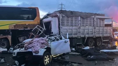 Mersin'deki zincirleme trafik kazasında ölü sayısı 11'e çıktı