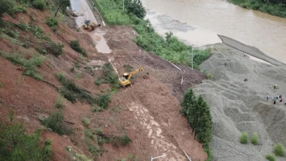 Papua Yeni Gine'de heyelan: 100'den fazla kişi hayatını kaybetti