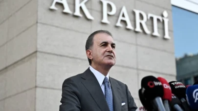 AK Parti sözcüsü Ömer Çelik'ten Özgür Özel'e tepki: Saygısız bir siyasi saldırganlık