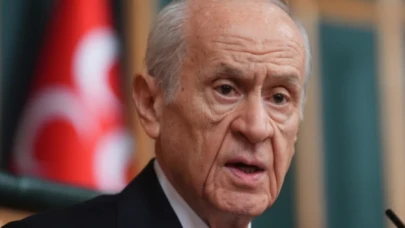 Bahçeli'den bayram mesajında Erdoğan'ın tam tersi açıklama