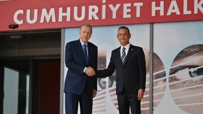 Cumhurbaşkanı Erdoğan 18 yıl sonra CHP'yi ziyaret etti!