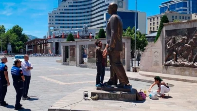 Kayseri’de Atatürk Anıtı’na baltalarla saldıran dayı-yeğen adliyeye alındı