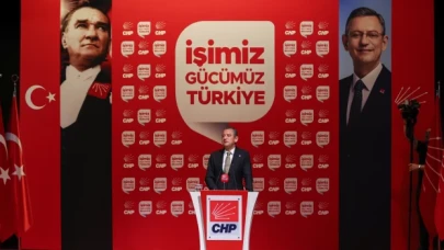 Özgür Özel, TBB başkanlık seçimleri öncesinde CHP’li delegelerle bir araya geldi