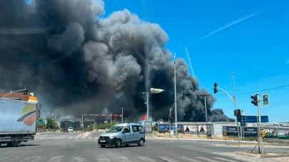 Tuzla’da deri fabrikasında yangın