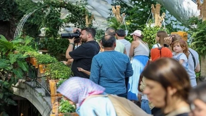 Başkan Pekyatırmacı: “Misafirlerimizi kelebeklerin mucizevi yaşam serüvenine tanıklık etmek için bahçemize davet ediyoruz.”