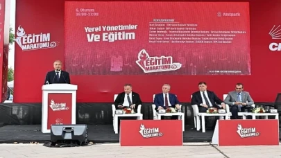 İzmirli yoksul öğrenciler aç kalmayacak Başkan Tugay okul kantinlerinin ihalelerine girdiklerini duyurdu