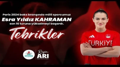 Nevşehir Belediye Başkanı Rasim Arı, Paris 2024 boks branşında son 16 turuna yükselmeyi başaran Nevşehirli milli sporcu Esra Yıldız Kahraman’ı tebrik etti