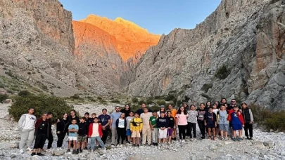 Nevşehir Belediyesi tarafından düzenlenen &apos;Doğa Kampı’ çocuklar ve gençler tarafından büyük ilgi gördü