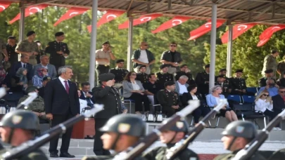 54. Mekanize Piyade Tugay’ında devir teslim töreni gerçekleşti