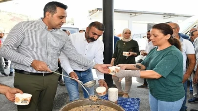 Başkan Yıldız’dan Personele Aşure İkramı