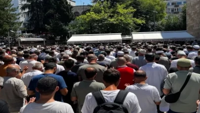 Bursa’da İsmail Haniye için gıyabi cenaze namazı kılındı