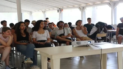 Büyükşehir Belediyesi Gençlik Kampı 5 ülkeden 35 öğrenciyi biraraya getirdi