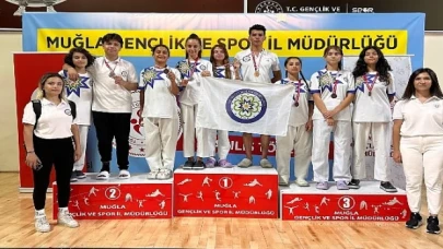 Büyükşehir Belediyesi Sporcularından Taekwondo Şampiyonaları’nda Büyük Başarı