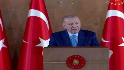 Cumhurbaşkanı Erdoğan Ahlat’tan millete seslendi... Doğal afetin partisi olmaz!