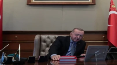 Cumhurbaşkanı Erdoğan’dan yangınzedelere ’geçmiş olsun’ telefonu