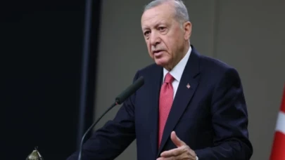 Erdoğan muhalefeti işaret etti: Paris'te milletin parasını har vurup harman savuranlar...