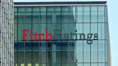 Fitch, İsrail'in kredi notunu düşürdü