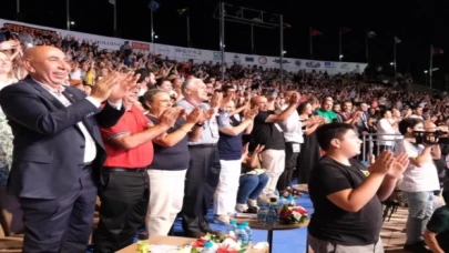 Işın Karaca festivalin finaline damga vurdu