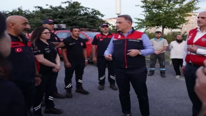 İstanbul Beylikdüzü’nden İzmir’e destek