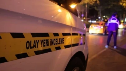 Kağıthane'de bir araca kurşun yağdırdılar: 1 ölü, 2 yaralı