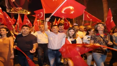 Marmaris’te “Büyük Zaferin 102. Yılına Özel 3 Tenor” konseri