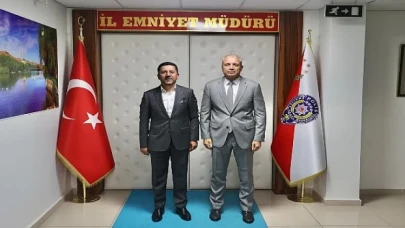 Nevşehir Belediye Başkanı Rasim Arı, Nevşehir İl Emniyet Müdürü Ali Loğoğlu’nu ziyaret etti.