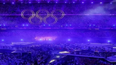 Paris 2024 Olimpiyat Oyunları görkemli bir tören ile veda etti