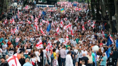 Rusya'nın iddiasına göre ABD'nin Gürcistan’da ”renkli devrim” düzenleme planı var