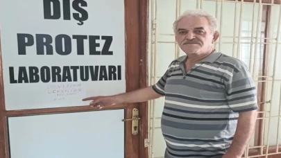 Sürekli adres soranlardan bıkan diş teknisyeninden ilginç çözüm